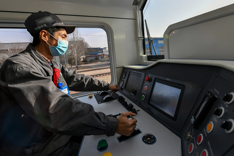 La Chine dévoile sa première locomotive à hydrogène développée localement