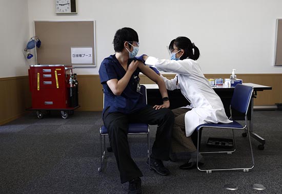 La Chine propose des vaccins aux participants des Jeux olympiques et paralympiques de Tokyo et Beijing