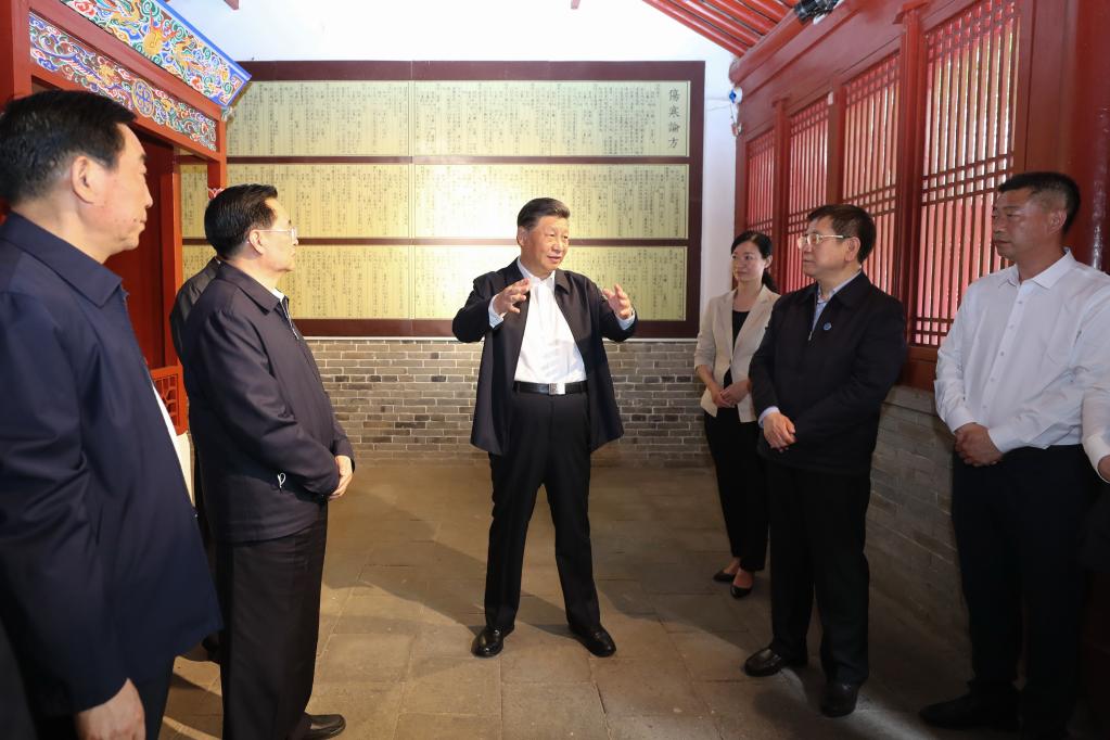 Xi Jinping inspecte la ville de Nanyang dans le centre de la Chine