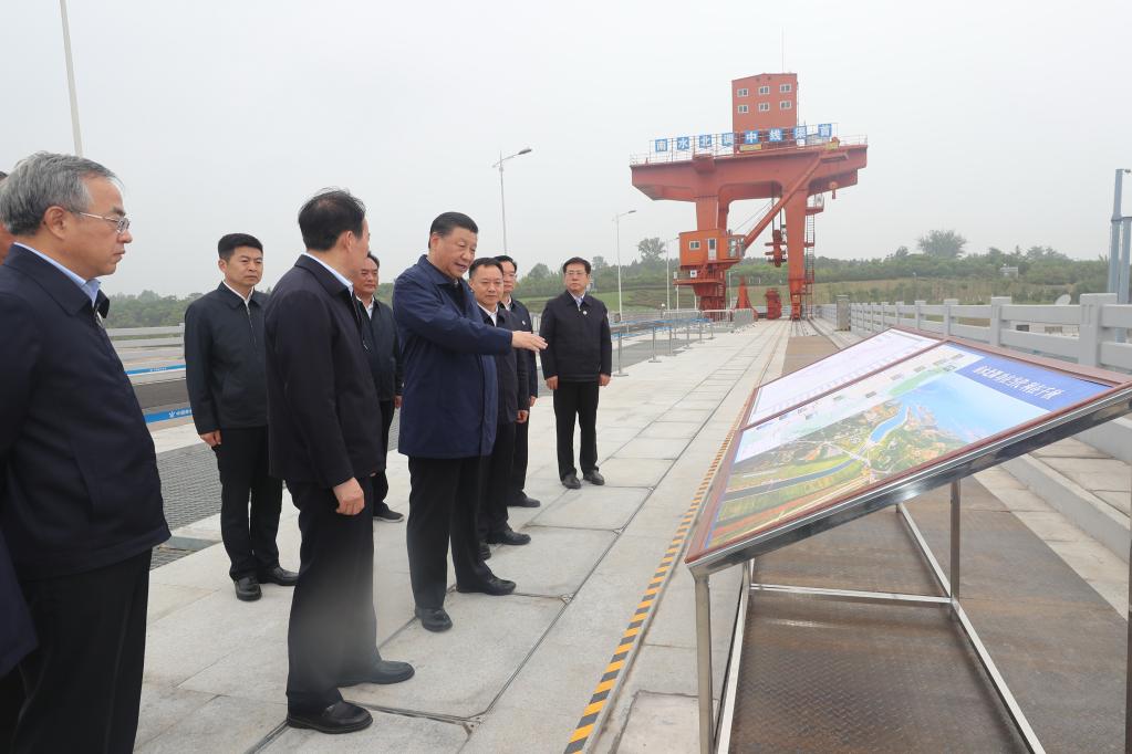 Xi Jinping inspecte le grand projet de dérivation de l'eau en Chine