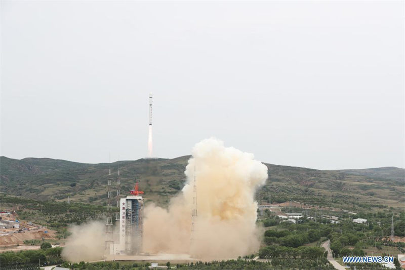 La Chine lance quatre satellites transportés par une fusée Longue Marche-2D