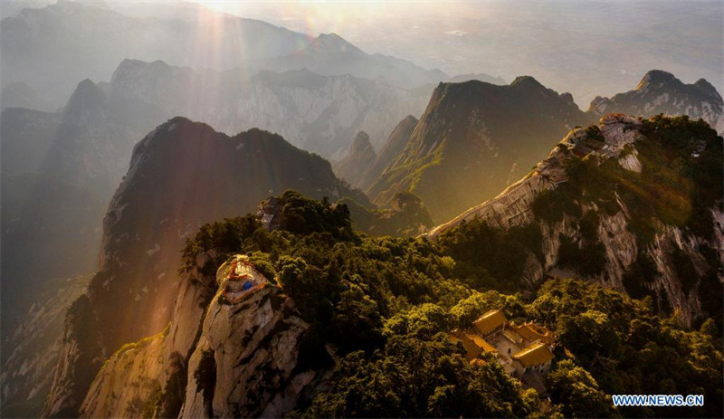 Chine : paysage du mont Huashan dans le Shaanxi