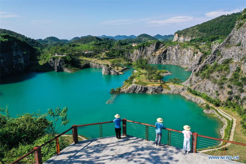 Chine : une carrière transformée en parc pour la restauration de l'environnement