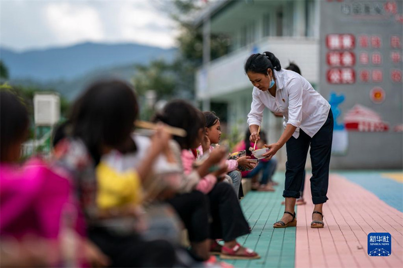 Les grands changements d'une école d'un village de montagne durant 17 ans