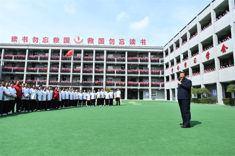 Xi Jinping inspecte le district de Suide dans le nord-ouest de la Chine