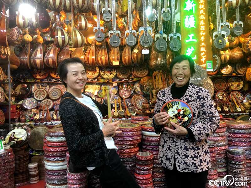 Découvrez le Xinjiang au grand bazar d'Urumqi