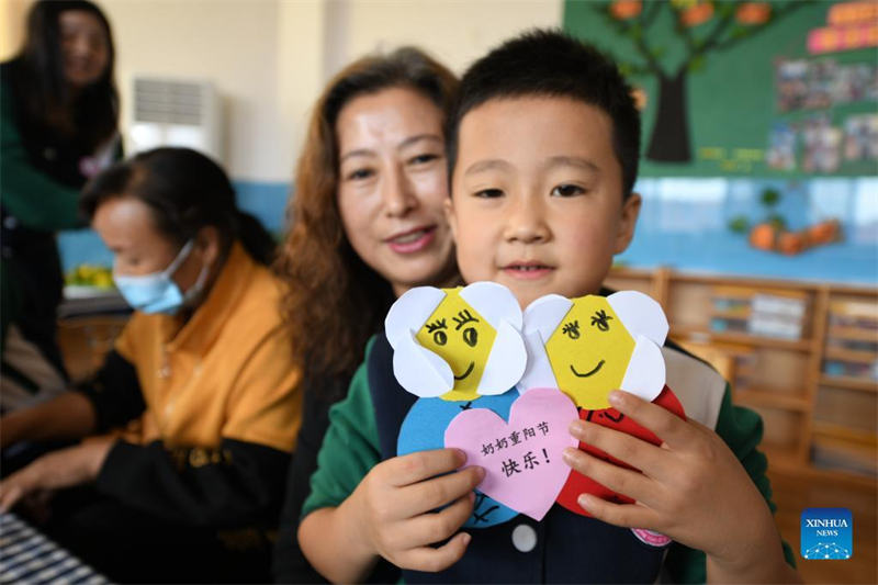 La Fête du Double neuf célébrée dans toute la Chine