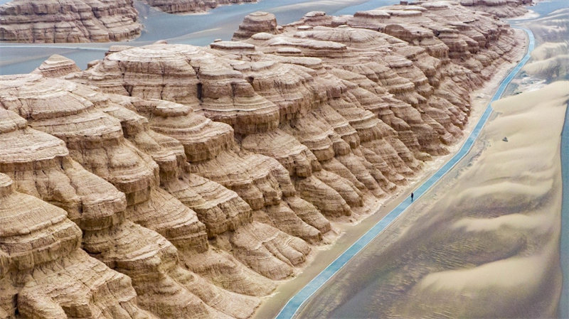 En photos : un paysage du géoparc national de Dunhuang Yardang