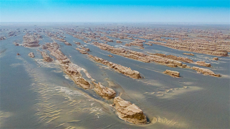 En photos : un paysage du géoparc national de Dunhuang Yardang