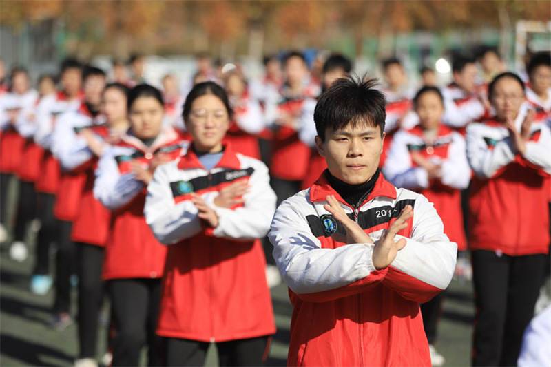 La transmission nationale du ta?-chi dans des écoles du Henan