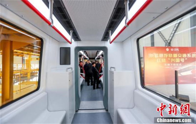 Le premier train aérien maglev de Chine est sorti des cha?nes de production à Wuhan