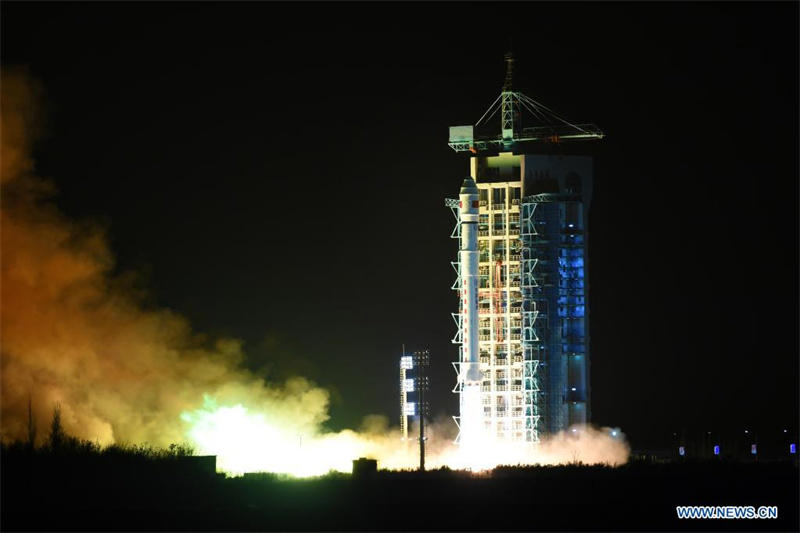 La Chine lance avec succès le satellite Tianhui-4