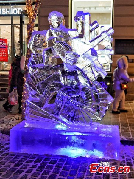 Harbin : des sculptures de glace et de neige sur le thème des JO d'hiver