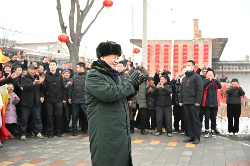 Xi Jinping exprime ses voeux pour la fête du Printemps à tous les Chinois durant sa visite au Shanxi