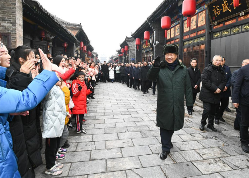 Xi Jinping exprime ses voeux pour la fête du Printemps à tous les Chinois durant sa visite au Shanxi