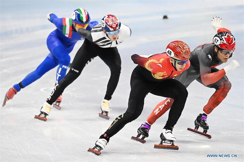 (BEIJING 2022) Ren Ziwei remporte la médaille d'or de patinage de vitesse short track du 1.000 mètres hommes