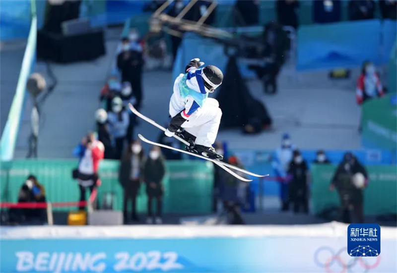 Tess Ledeux : l'histoire derrière la médaille d'argent