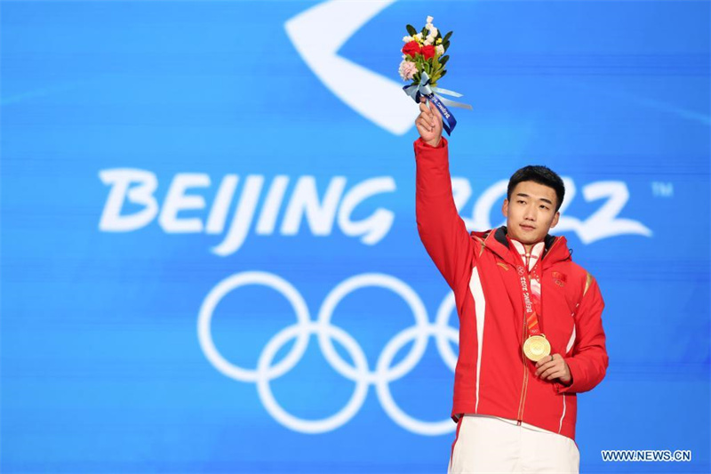 (BEIJING 2022) Le Chinois Gao Tingyu médaillé d'or du 500m hommes du patinage de vitesse avec un nouveau record olympique