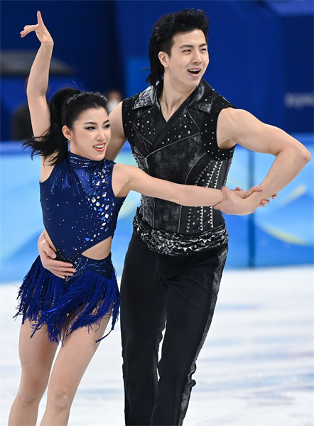 (Beijing 2022) Danse sur glace de patinage artistique, danse rythmique