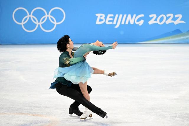 Le duo Wang Shiyue et Liu Xinyu, le style chinois en finale du patinage artistique