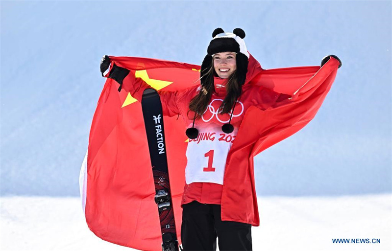 (BEIJING 2022) Gu Ailing remporte le freeski halfpipe, sa deuxième médaille d'or pour la Chine