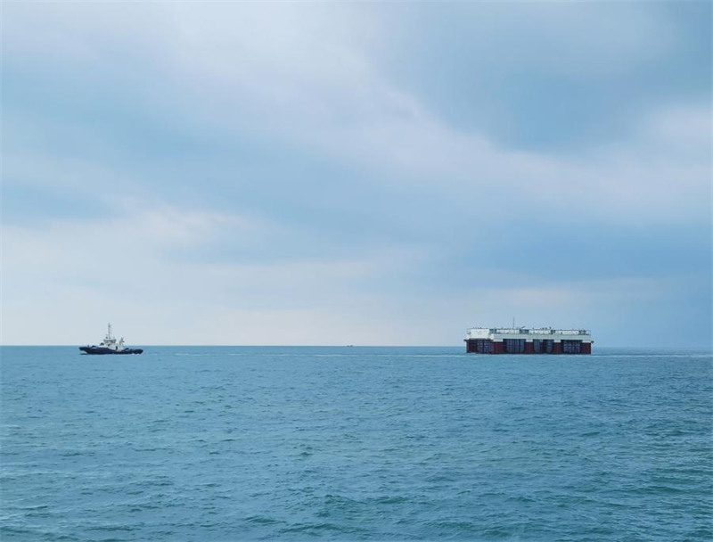 La première installation piscicole semi-submersible et pélagique installée dans la province de Hainan