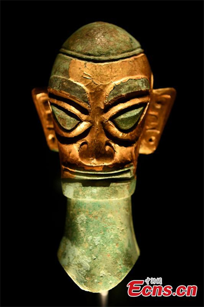 La salle des bronzes récemment rénovée du Musée de Sanxingdui ouverte au public