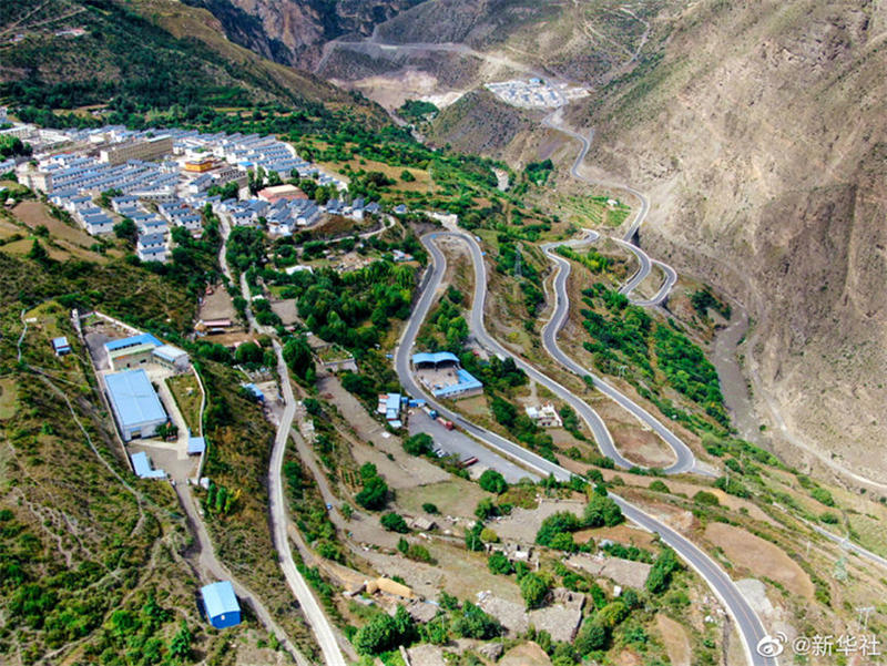 Le kilométrage total des routes rurales au Tibet dépasse les 90 000 km