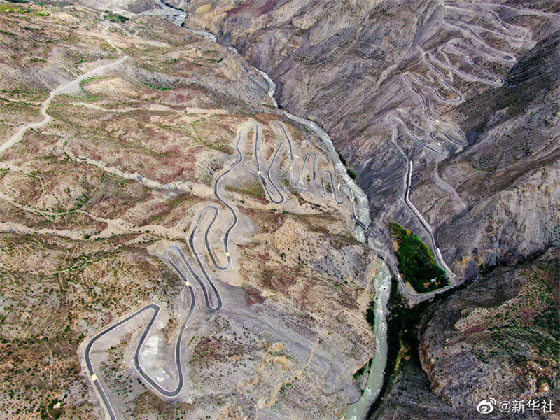 Le kilométrage total des routes rurales au Tibet dépasse les 90 000 km