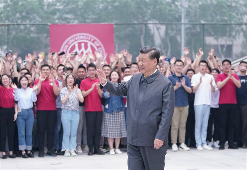 Xi Jinping appelle à ouvrir une nouvelle voie propice au développement d'universités chinoises de classe mondiale