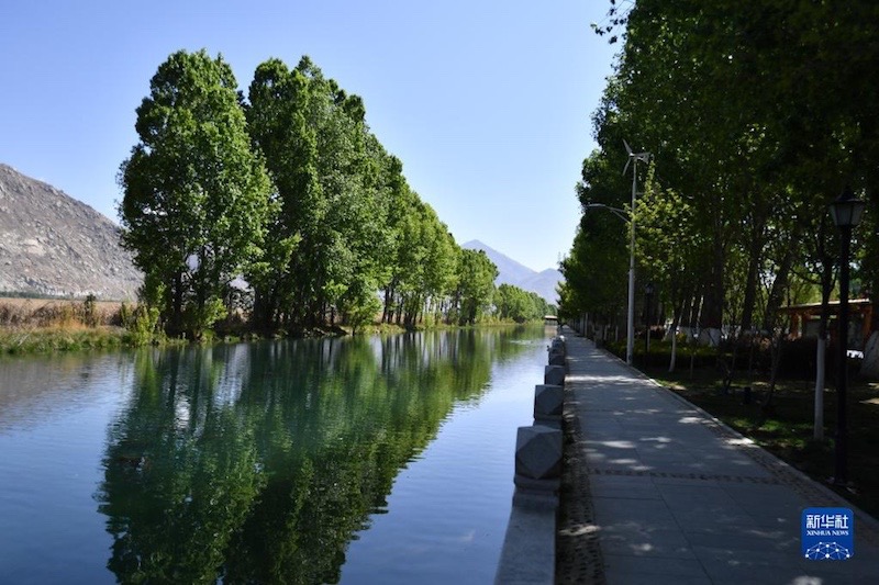 Lhassa, la ? ville d'eau du plateau ?