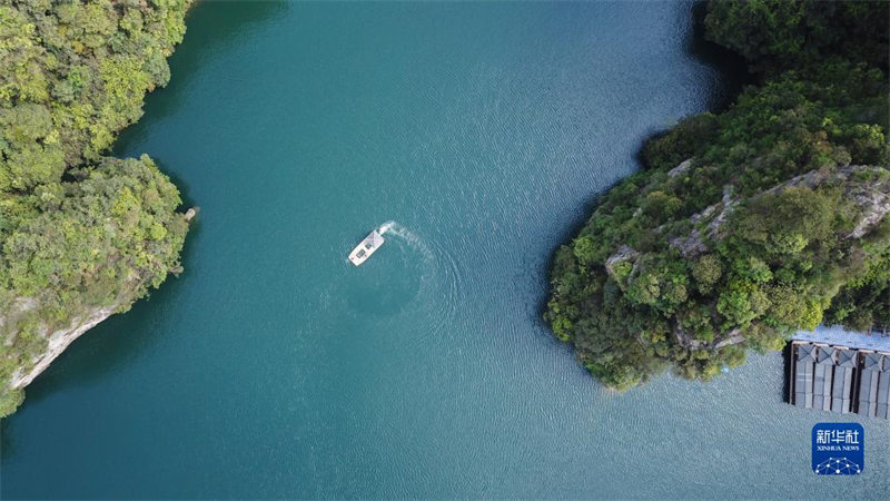 Hunan : le patrimoine mondial naturel de Wulingyuan vu d'en haut