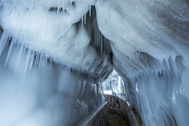 Shanxi : une grotte de glace qui soulage de la chaleur