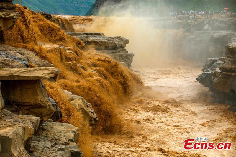 Shanxi / Shaanxi : des vues magnifiques de la cascade de Hukou