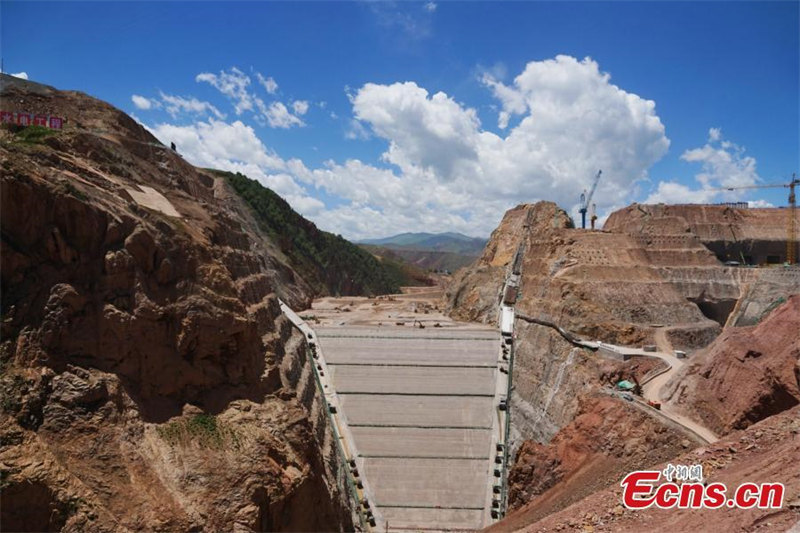 Qinghai : la centrale hydroélectrique de Maerdang en construction