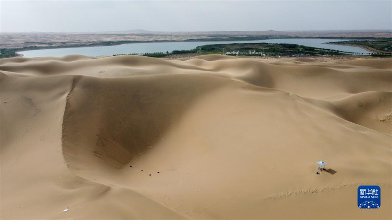 Mongolie intérieure: le contr?le des bords du désert de Wulanbuhe