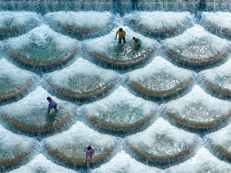 Hubei : profiter de l'eau pour jouir de la fra?cheur