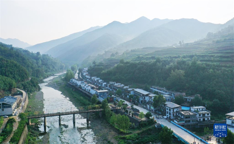 Henan : comment la peinture donne une identité neuve au village de Funiushan