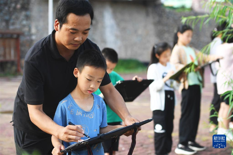 Henan : comment la peinture donne une identité neuve au village de Funiushan