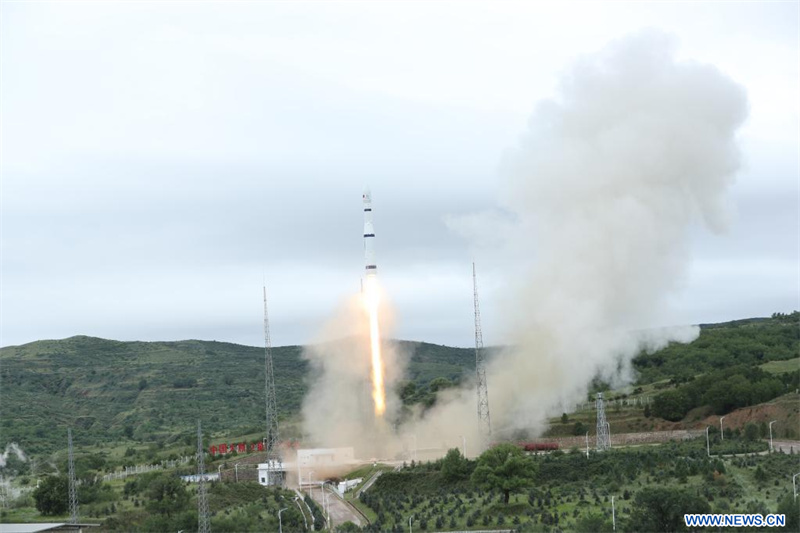 La Chine lance 16 nouveaux satellites