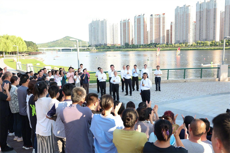 Xi Jinping inspecte la ville de Jinzhou dans le nord-est de la Chine