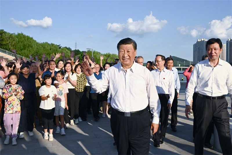 Xi Jinping inspecte la ville de Jinzhou dans le nord-est de la Chine