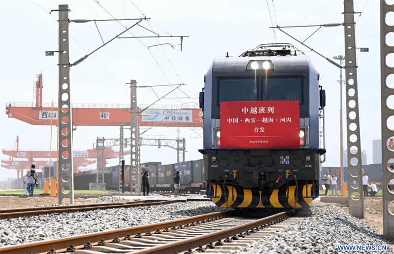 Une nouvelle ligne de fret ferroviaire relie le Shaanxi au Vietnam