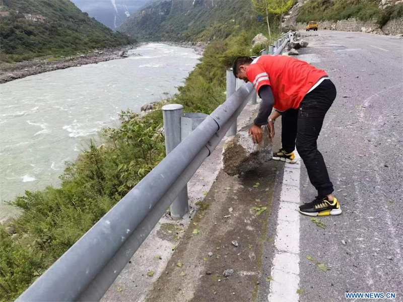 Chine : le bilan du séisme au Sichuan s'alourdit à 66 morts