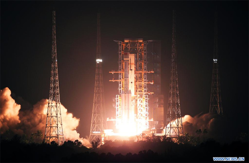 La Chine lance le satellite Zhongxing-1E