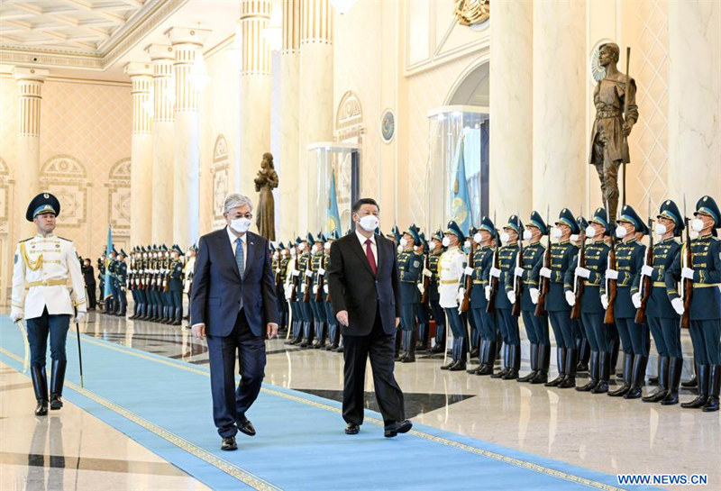 Le président chinois effectue une visite d'Etat au Kazakhstan