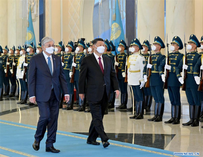 Le président chinois effectue une visite d'Etat au Kazakhstan