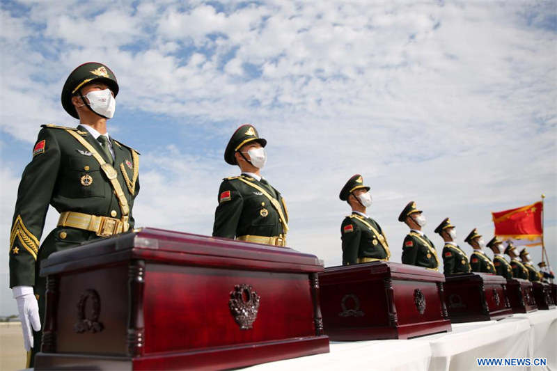 La République de Corée restitue les restes de 88 soldats chinois tués pendant la Guerre de Corée