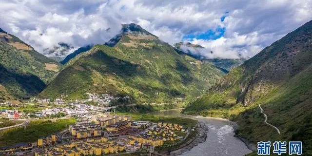 Dans le Yunnan, de meilleures infrastructures aident les groupes ethniques