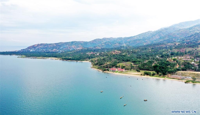 Burundi : paysage du lac Tanganyika